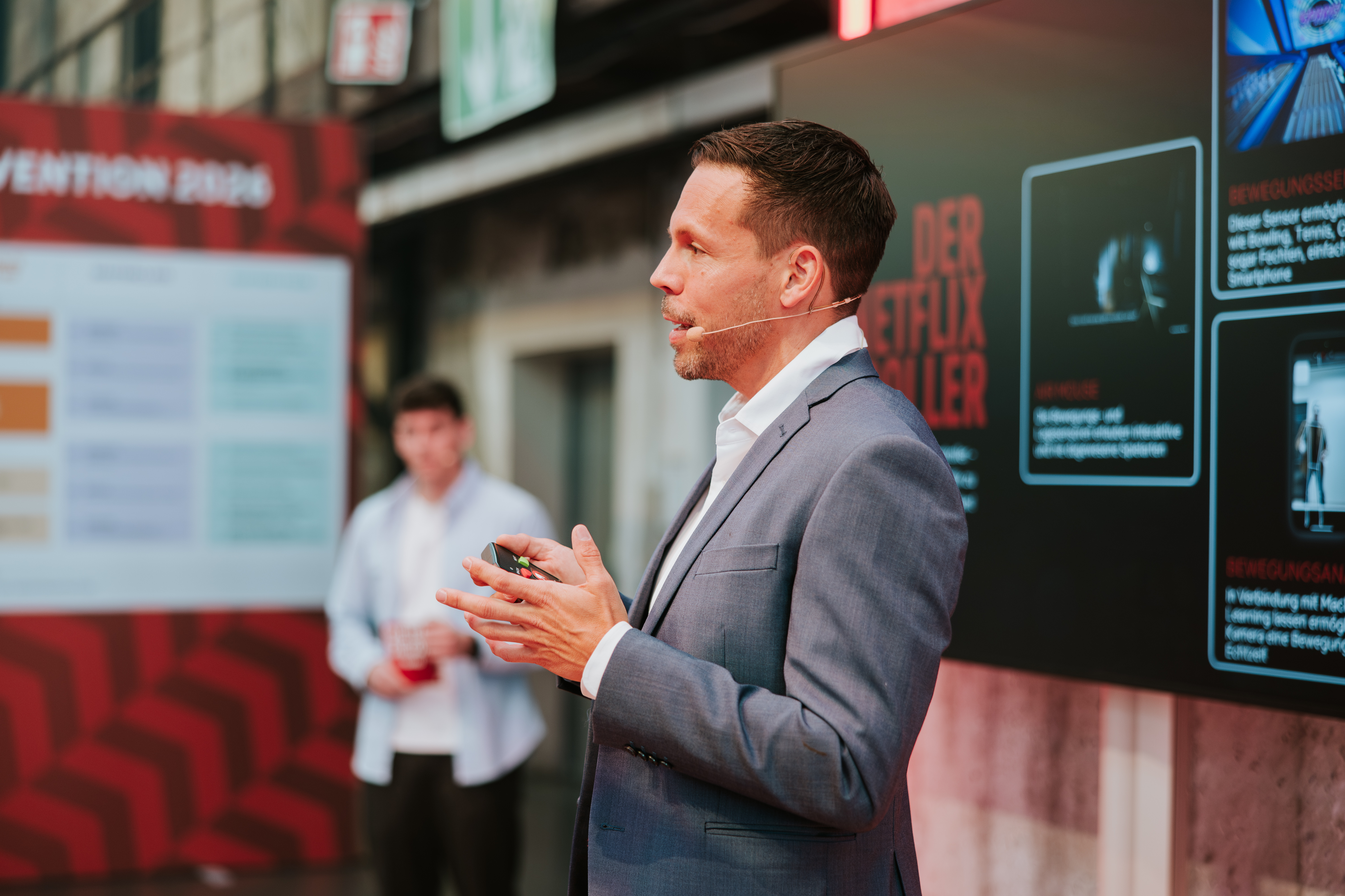 Tim Schaeffer keynote at Vodafone Sales Conference
